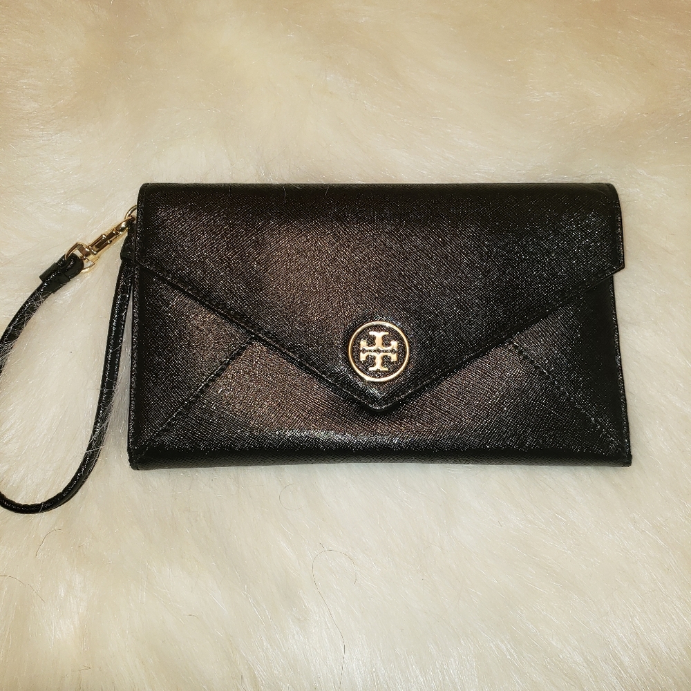 Tory Burch Robinson Envelope Black Wallet